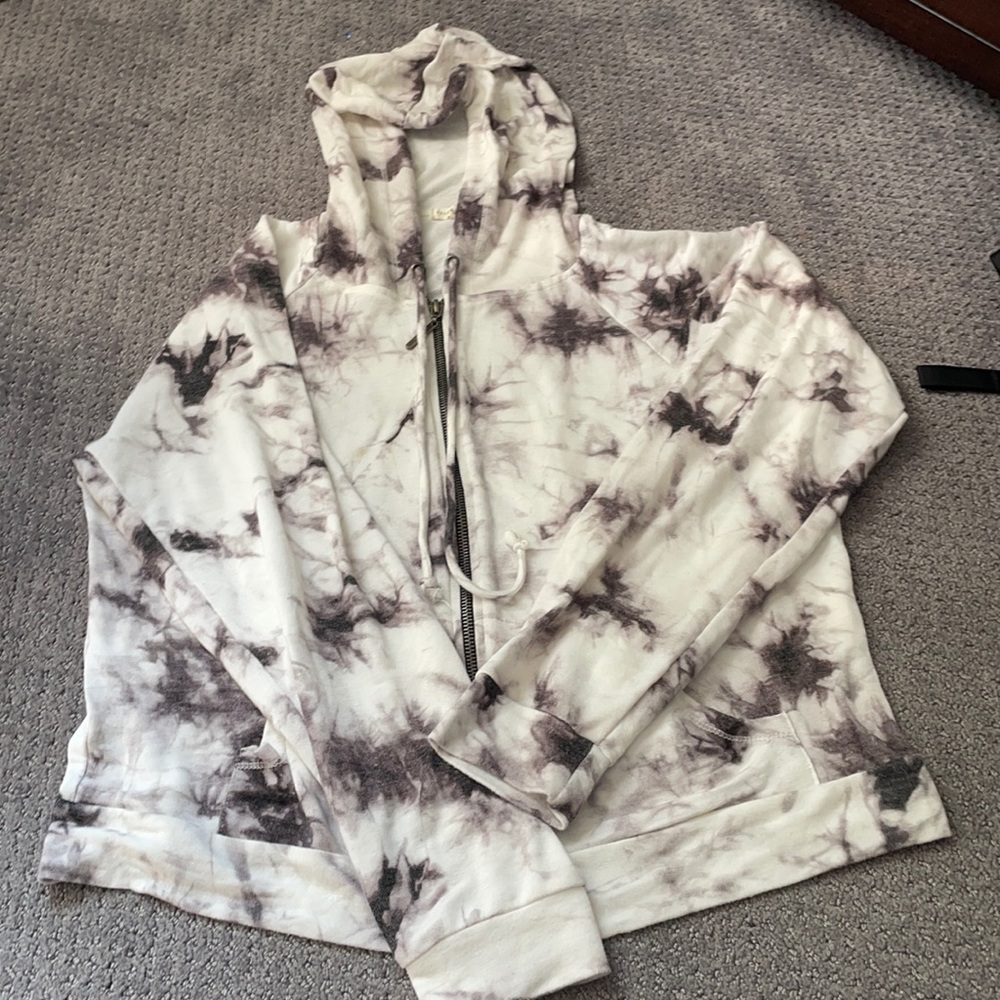 Marble patterned sweater/light hoodie